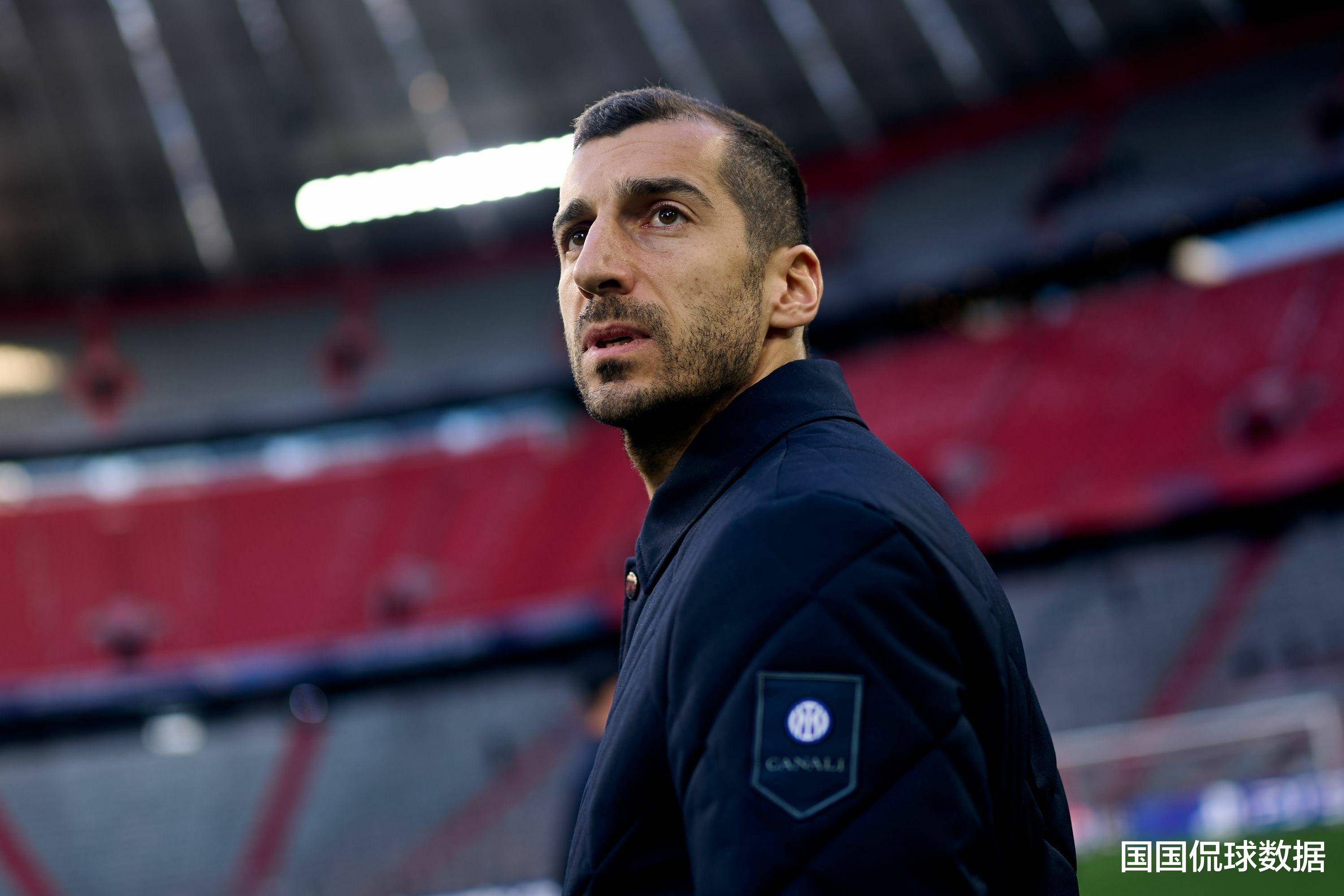 包含今夜体能课后，迈阿密热火完成体检备战意大利杯，引发热议，资深球员宣示担当的词条