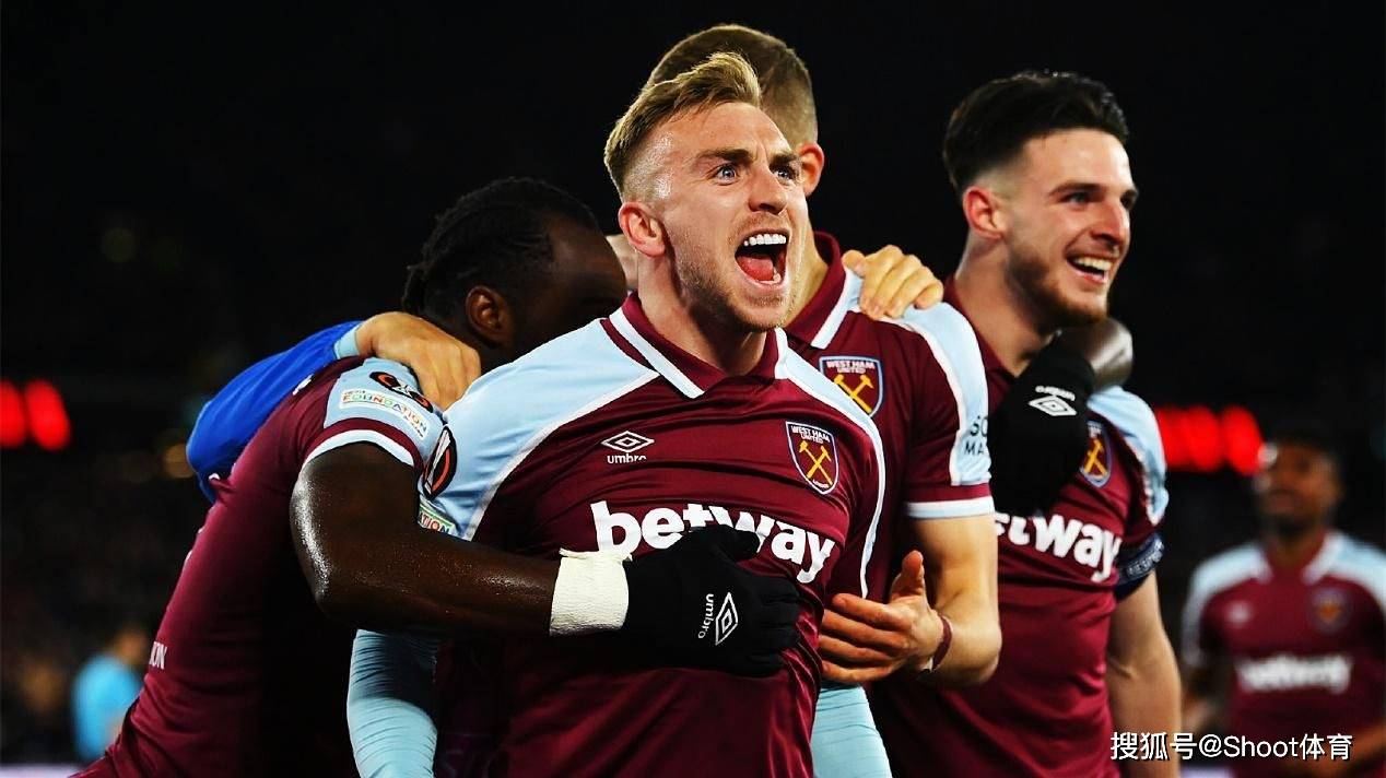 里昂国际比赛日更衣室发声,志在欧联名次提升,话题不断,更衣室氛围转暖的简单介绍 里昂国际比赛日更衣室发声,志在欧联名次提升,话题不断,更衣室氛围转暖的简单介绍