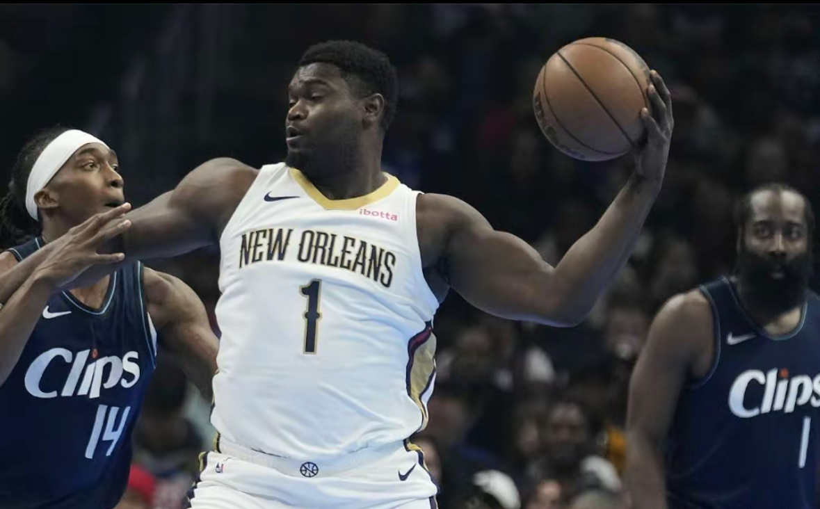 意甲清晨走向成谜，瓦伦西亚更衣室发声，管理层满意，球队文化再被提及的简单介绍