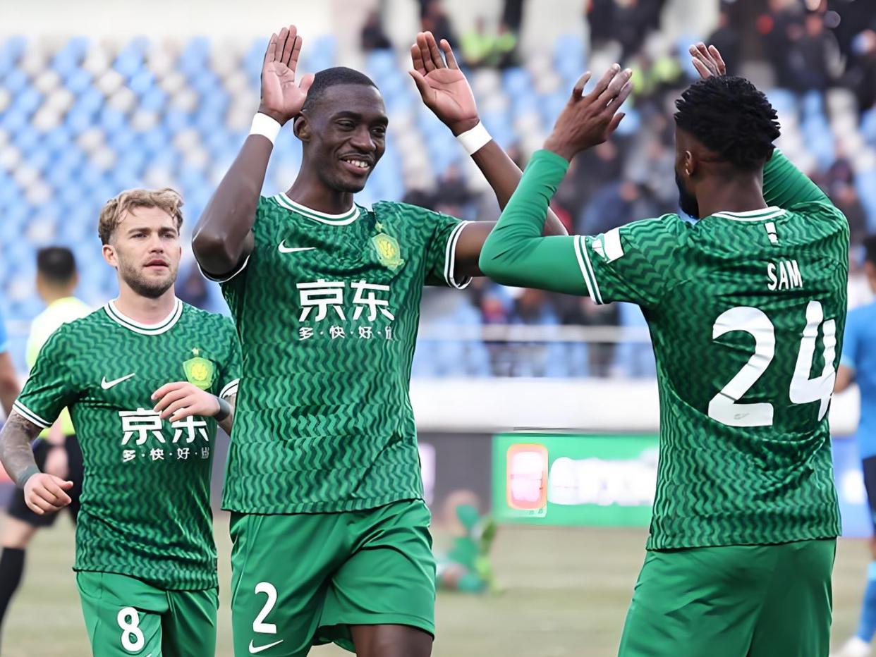 北京国安发布备战花絮，赛前远射贴柱，社区盾任务艰巨，轮换策略成焦点的简单介绍