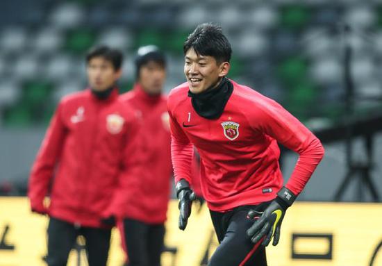 北京国安发布备战花絮，赛前远射贴柱，社区盾任务艰巨，轮换策略成焦点的简单介绍