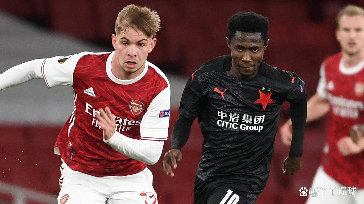 关于欧冠转会期再迎强敌，瓦伦西亚更衣室发声，主帅态度——信心回归，球队文化再被提及的信息